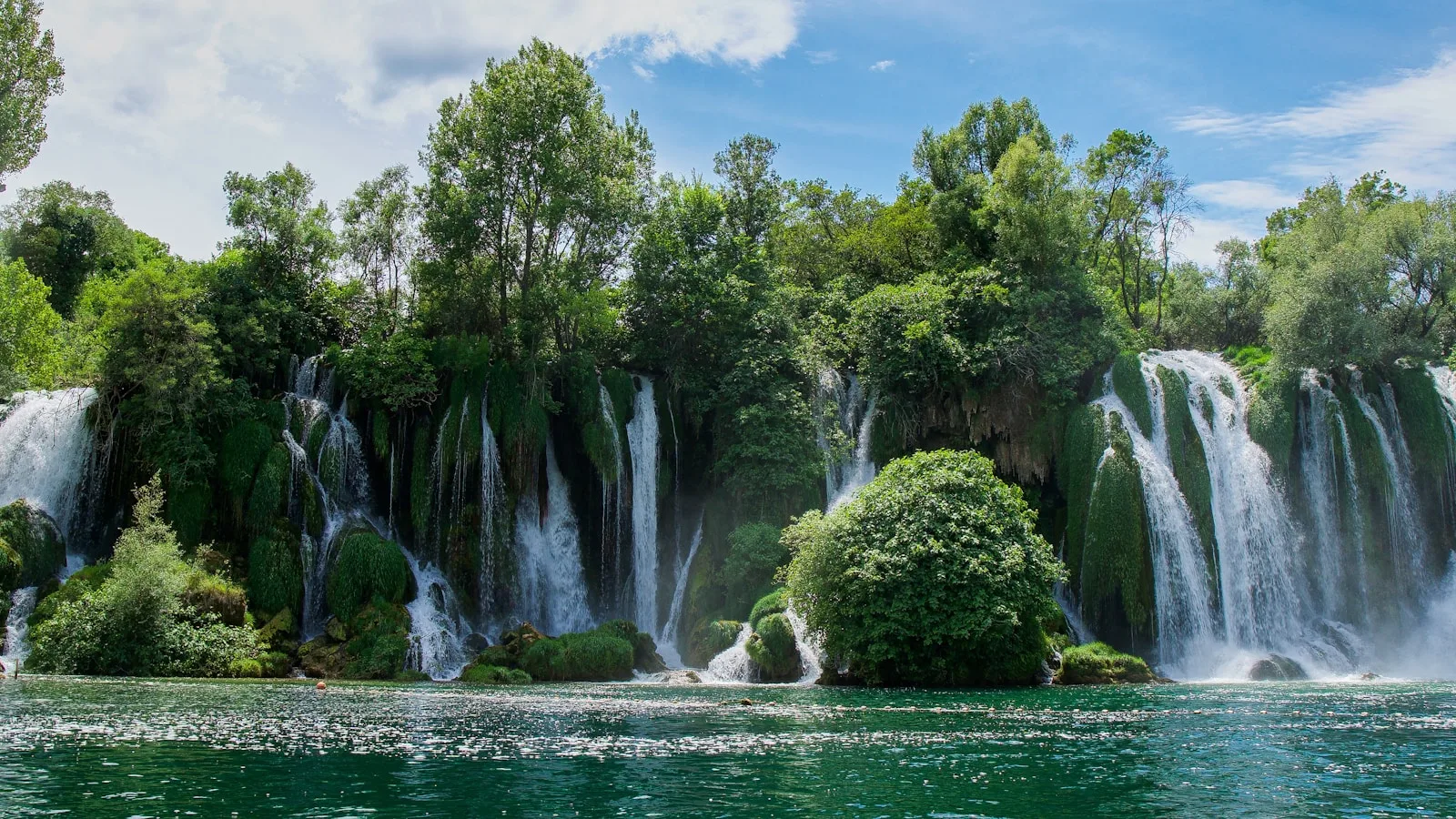 La baignade aux cascades