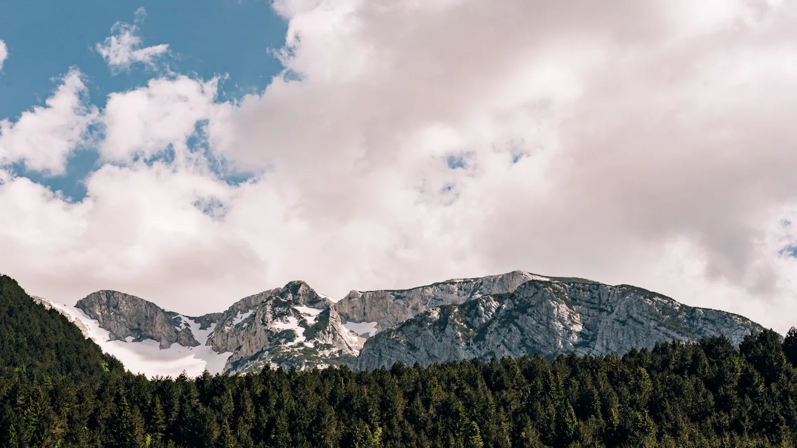 ️ L'ascension du Maglić : le toit de la Bosnie